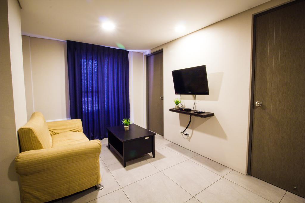 Jade Hotel And Suites Makati City Exterior foto