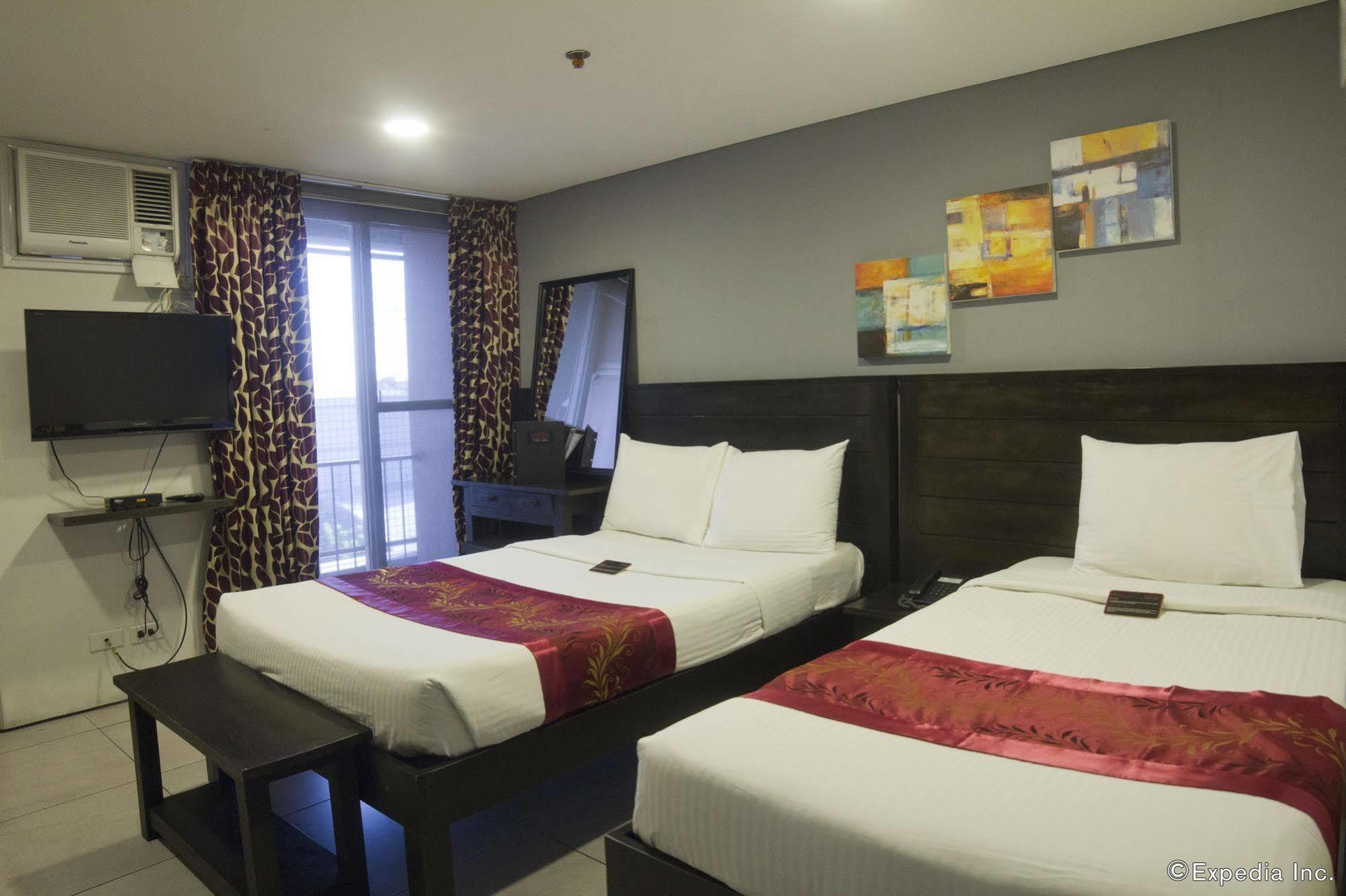 Jade Hotel And Suites Makati City Exterior foto